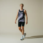 Clan Running dark grey race singlet - Performance fit on runner
