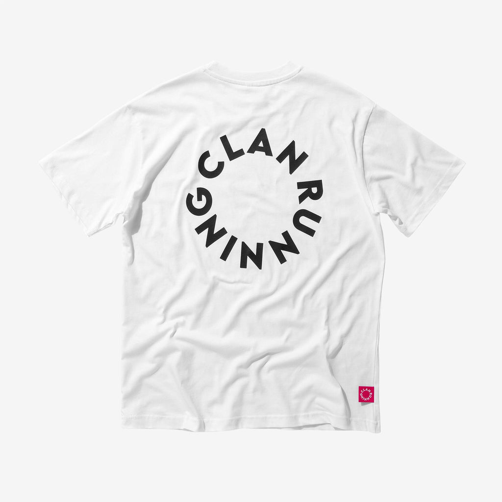 Clan Running white t-shirt - Back view with logo detail

